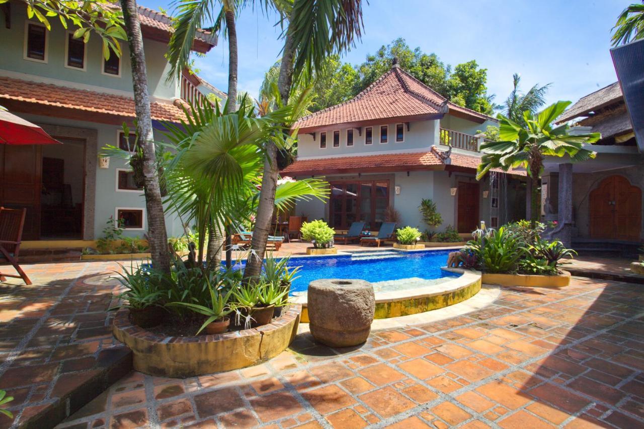 Villa Naga Maya Legian  Exterior photo